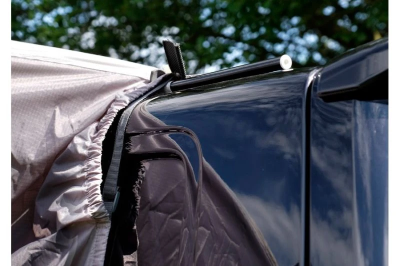 Vango Pole & Clamp Driveaway Awning Attachment Kit (250cm) - Image 2